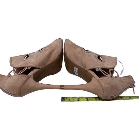 Torrid Beige Faux Suede Scallop Cut Out Open Toe Platform Stilettos Heels 10.5 - Picture 6 of 8